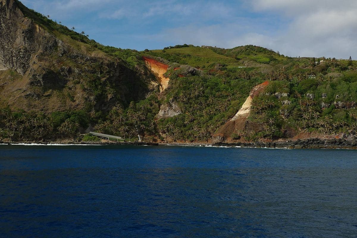 Bounty Bay, Pitcairn Island — Pitcairn Islands