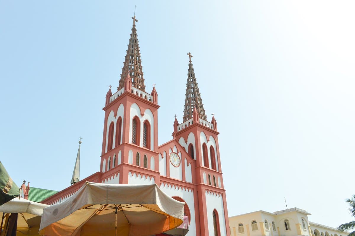 Sacred Heart Cathedral, Lomé