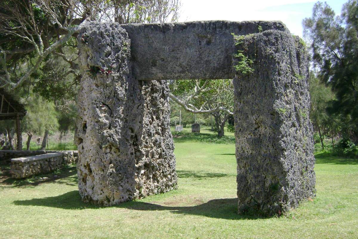 Ha'amonga 'a Maui