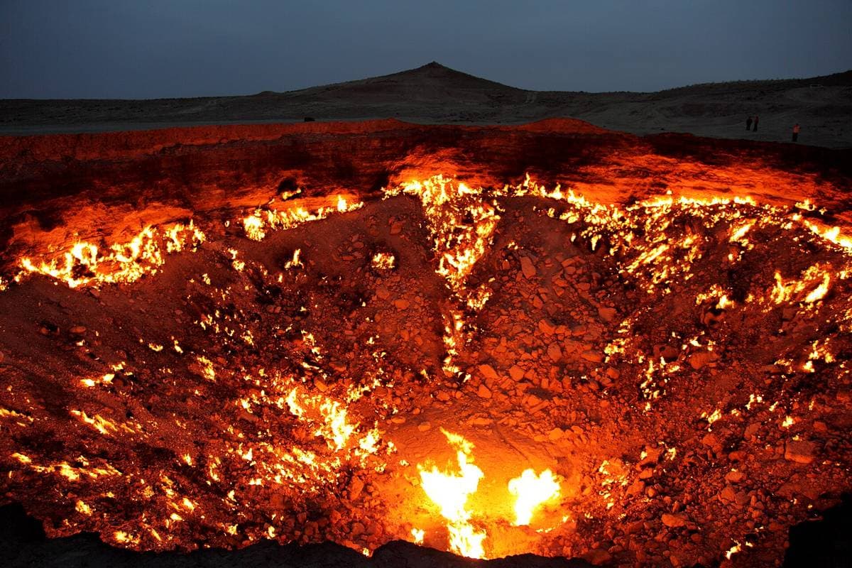 Darvaza gas crater